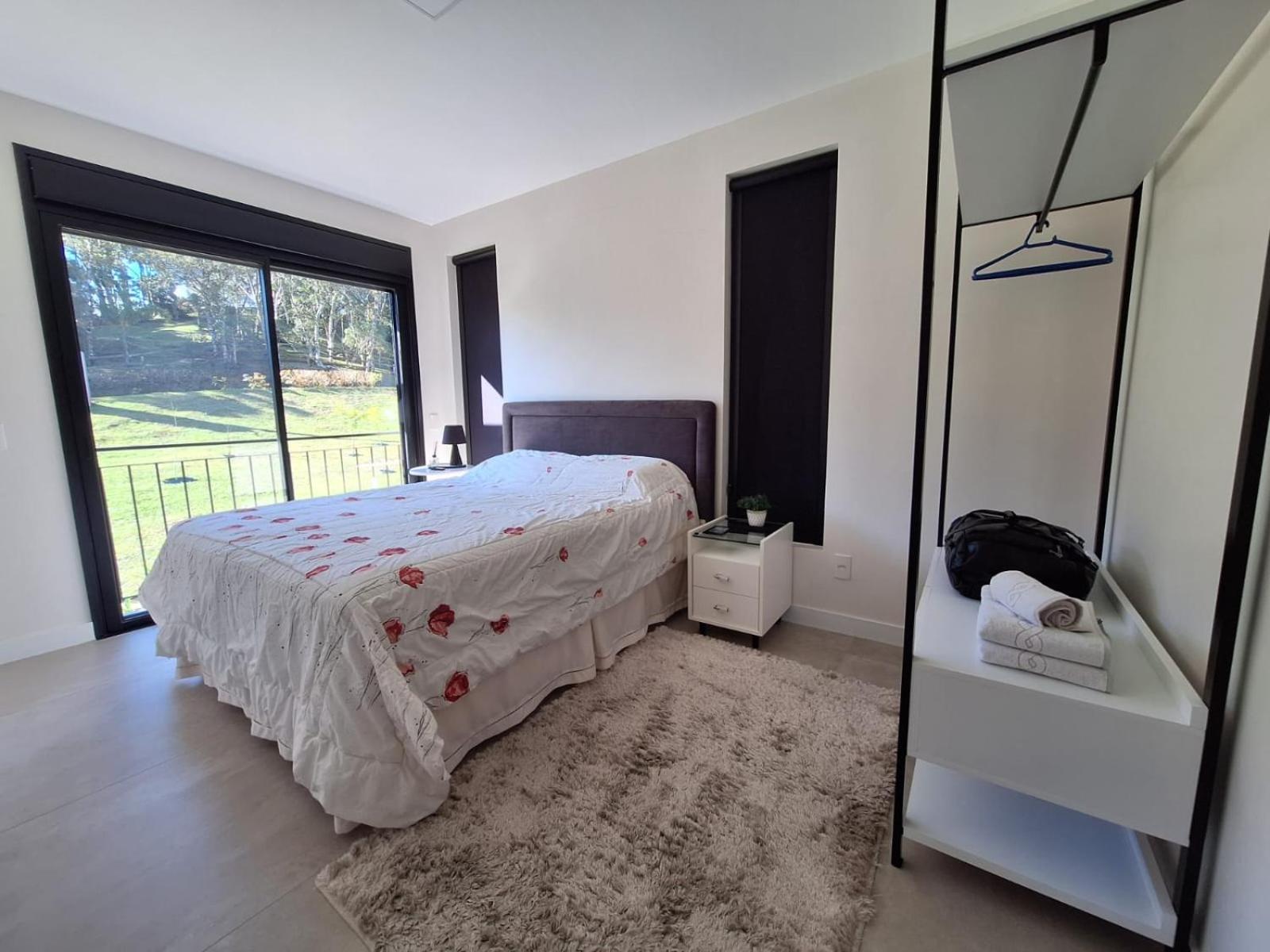 Casa Em Condominio Na Serra Раншу Кеймаду Екстериор снимка